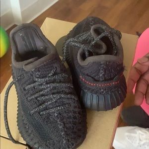 Size 5k Yeezy Boost 350 v2 Infant